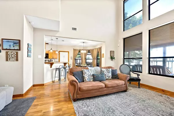 110 Jeffrey Circle, Gun Barrel City, TX 75156