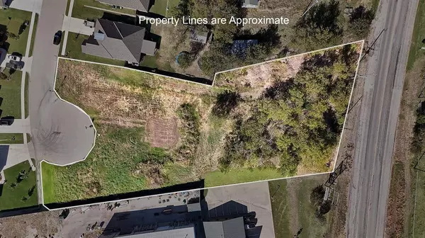 453 S 2nd Street, Krum, TX 76249