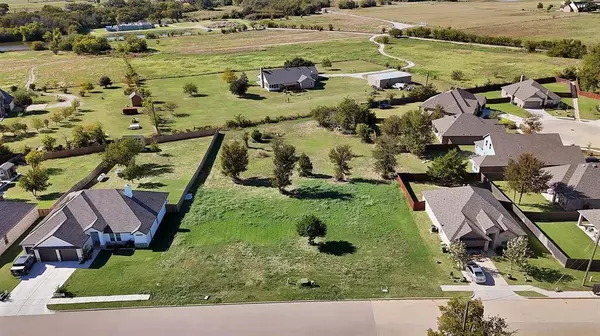 424 S 2nd Street, Krum, TX 76249