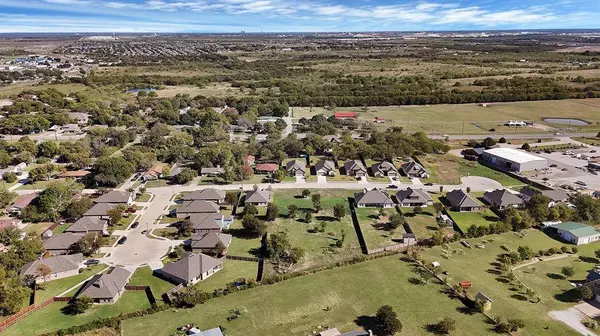 430 S 2nd Street, Krum, TX 76249