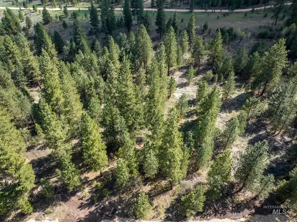 Lot 8 Star Creek Ct, Placerville, ID 83666