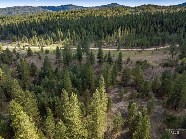 Lot 8 Star Creek Ct, Placerville, ID 83666