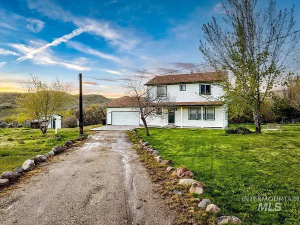 6970 Pearl Rd, Eagle, ID 83616