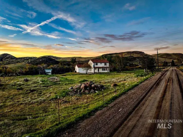 6970 Pearl Rd, Eagle, ID 83616