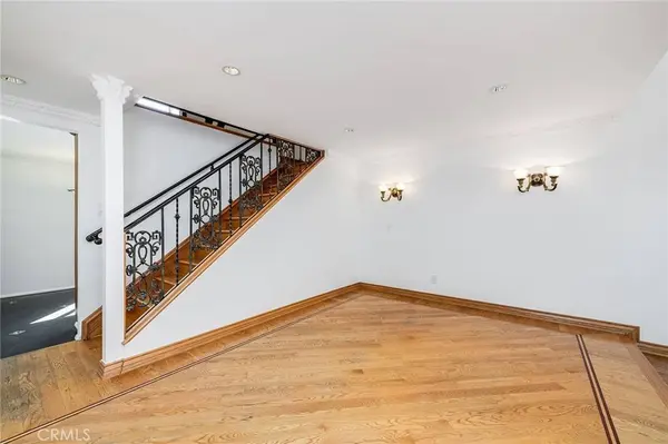 10214 Larwin Ave #7, Chatsworth, CA 91311