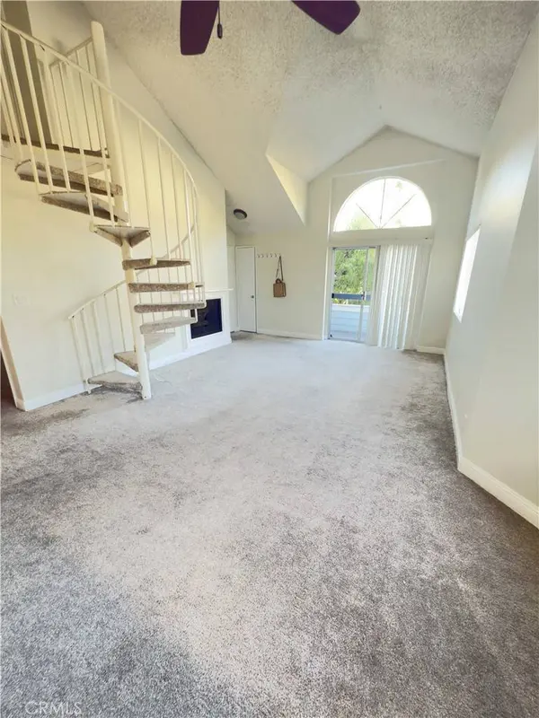 26808 Claudette ST #330, Canyon Country, CA 91351