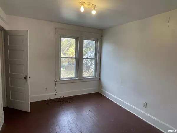 3116 11TH Avenue C, Moline, IL 61265