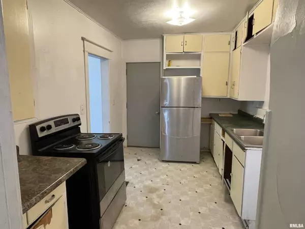 3116 11TH Avenue C, Moline, IL 61265