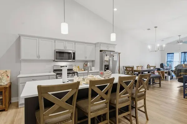 186 Beacon Harbor CIR #186, East Moline, IL 61244