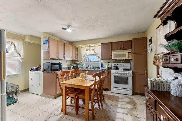 2503 6th Avenue, Rock Island, IL 61201
