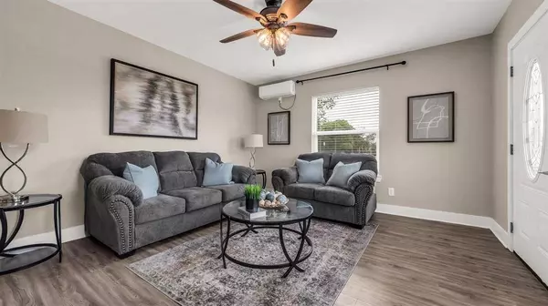 10018 Jackson Road, Krum, TX 76249