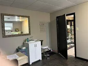 117 Melbourne, Hurst, TX 76053