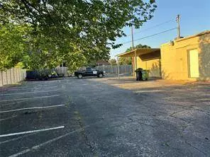 117 Melbourne, Hurst, TX 76053