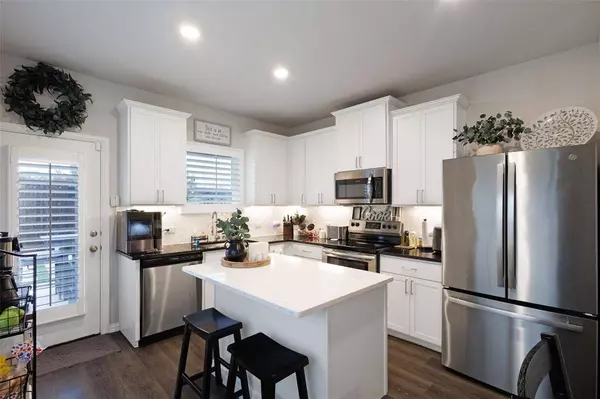 1280 Lamar Drive, Lewisville, TX 75077