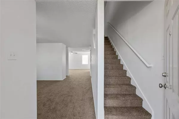 1628 Fieldstone Drive, Little Elm, TX 75068