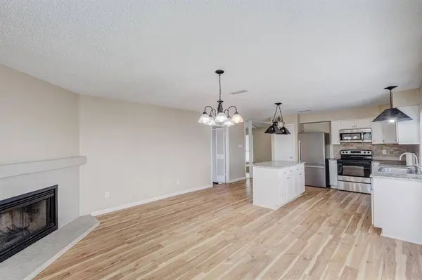 2101 Deerfield Drive, Carrollton, TX 75007