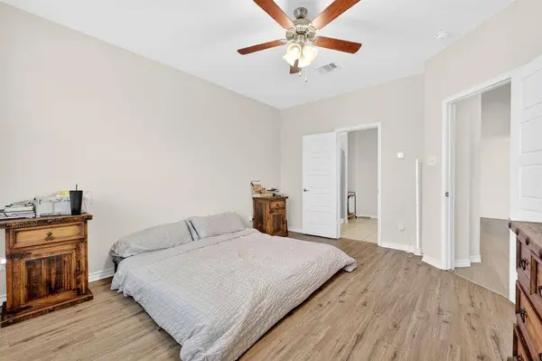 2261 Obsidian Drive, Aubrey, TX 76068