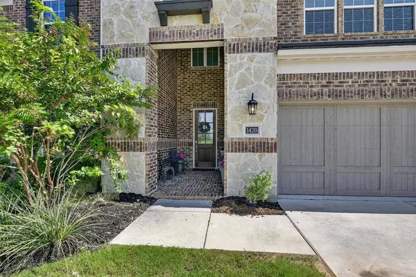 1420 Wolf Ridge Run, Gunter, TX 75058