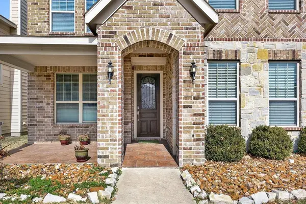 1049 Marietta Lane, Aubrey, TX 76227