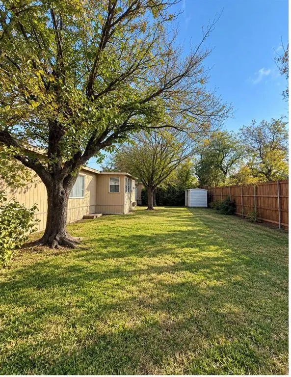 7443 Anderlan, The Colony, TX 75056