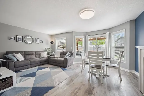511 Dansbury DR, Waterloo, ON N2K 4K8