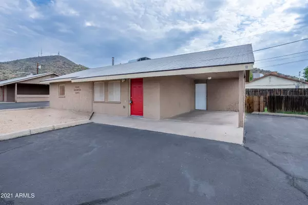 1524 W SAHUARO Drive #B, Phoenix, AZ 85029