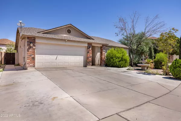 4986 E MAGNUS Drive, San Tan Valley, AZ 85140