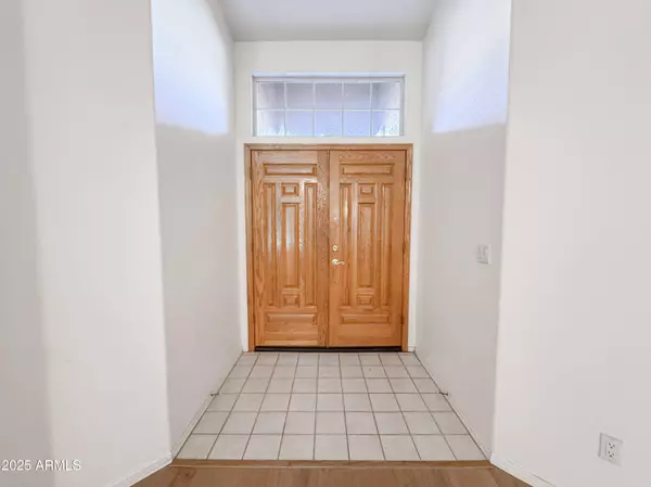 6273 W LOUISE Drive, Glendale, AZ 85310