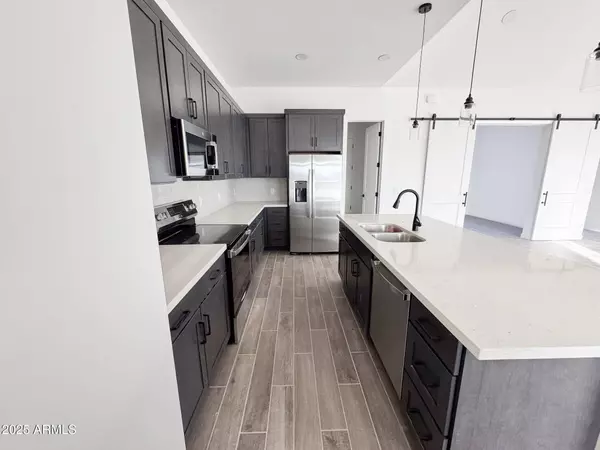 16143 E LOWDEN Road, Scottsdale, AZ 85262