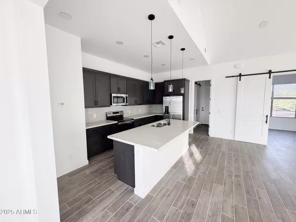 16143 E LOWDEN Road, Scottsdale, AZ 85262