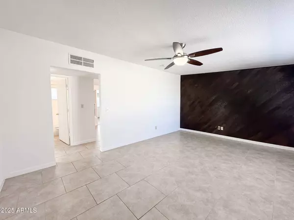 2820 N 71ST Place, Scottsdale, AZ 85257