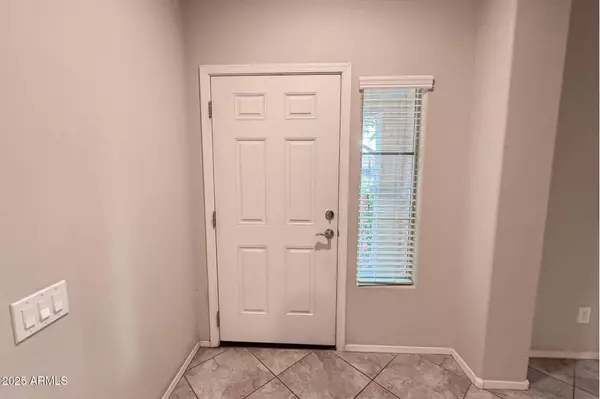 10904 E SEBRING Avenue, Mesa, AZ 85212