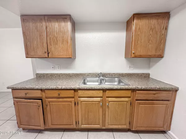 4241 N 69TH Drive #1301, Phoenix, AZ 85033