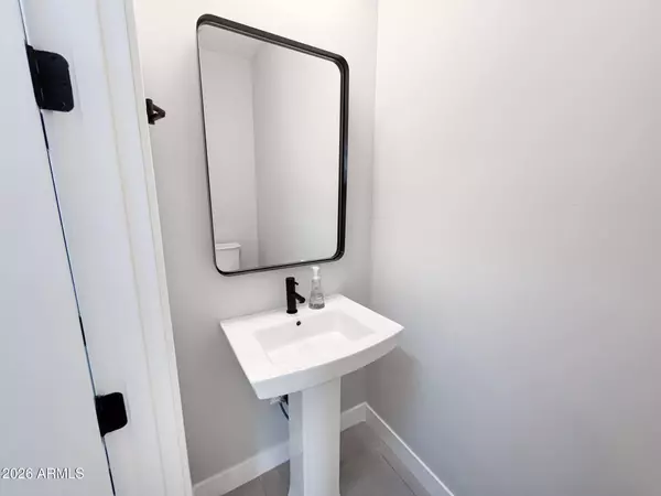 22038 N 28TH Place, Phoenix, AZ 85050