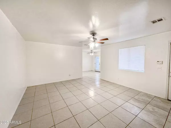 4241 N 69TH Drive #1301, Phoenix, AZ 85033