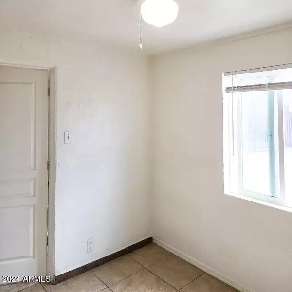 3601 W MELVIN Street #7, Phoenix, AZ 85009