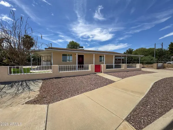 630 E IRWIN Avenue, Buckeye, AZ 85326