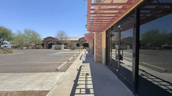 201 E COTTONWOOD Lane, Casa Grande, AZ 85122