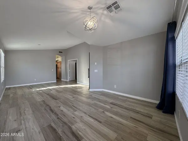 6491 W WAHALLA Lane, Glendale, AZ 85308