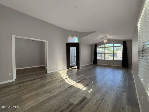6491 W WAHALLA Lane, Glendale, AZ 85308