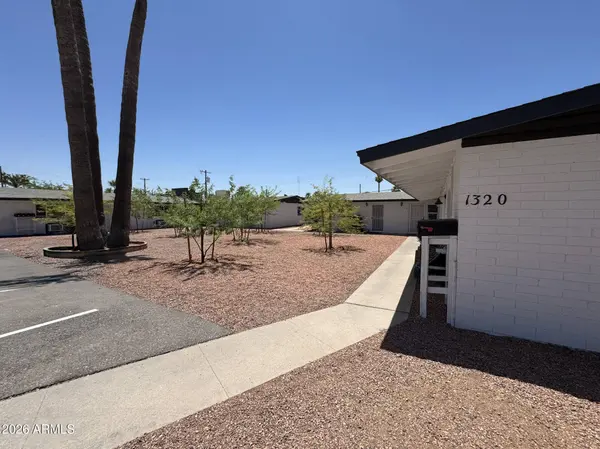 1320 N 48TH Place #2, Phoenix, AZ 85008