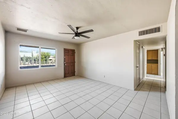 6532 N 19TH Drive, Phoenix, AZ 85015