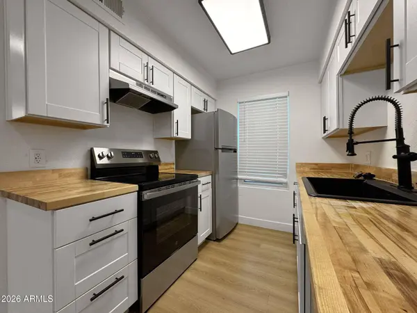 3738 E MCDOWELL Road #114