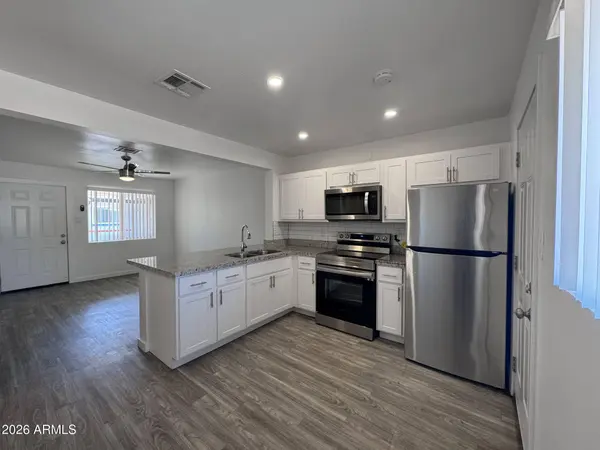 1336 E WILLETTA Street #11