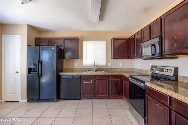 18892 N TOLEDO Avenue, Maricopa, AZ 85138