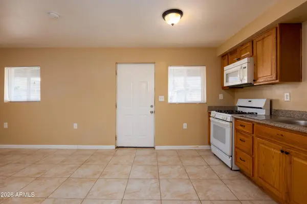 2501 W BELMONT Avenue #Apt 3, Phoenix, AZ 85051