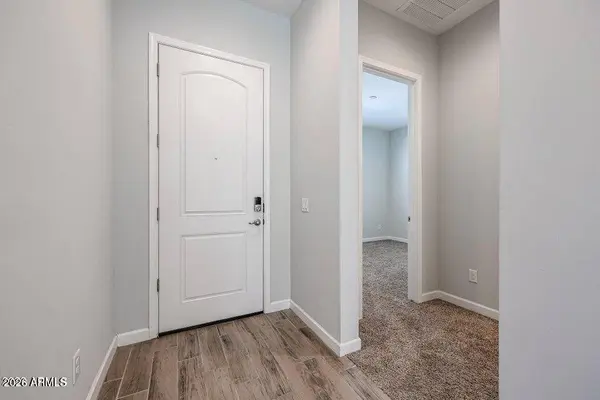 6521 E MICHIGAN Avenue, Phoenix, AZ 85054