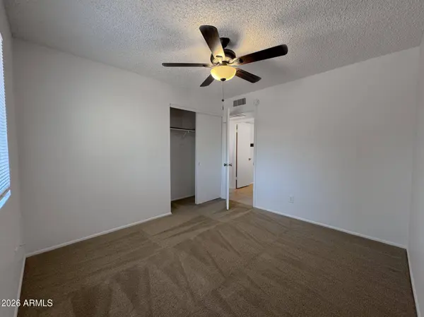 3111 E CHARLESTON Avenue, Phoenix, AZ 85032