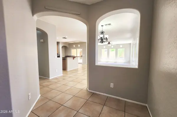 10625 W SALTER Drive, Peoria, AZ 85382