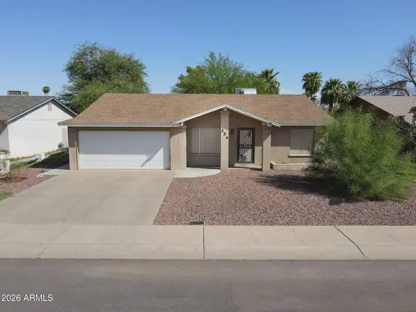 254 E AUBURN Drive